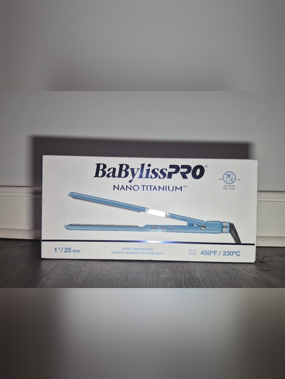 BaBylissPRO Nano Titanium Blue Flat Iron